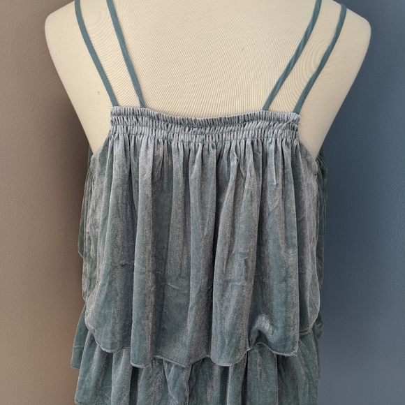 Xhilaration Velvet Top - Picture 2 of 5